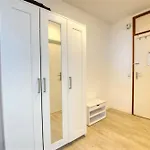 - Haus N, App 0n0705 Lejlighed
